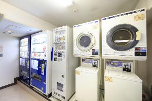 コインランドリー、自販機コーナー