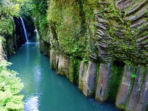 宮崎県観光協会　高千穂峡　写真提供：宮崎県観光協会