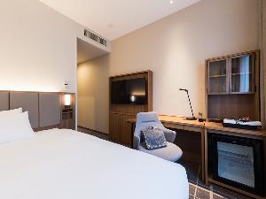 【客室】シングル(Biz style)・部屋広さ…16平米・宿泊人数…1～2名・ベッド幅…140cm