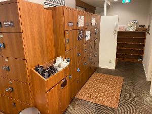 【男性】脱衣所　ロッカー数：24