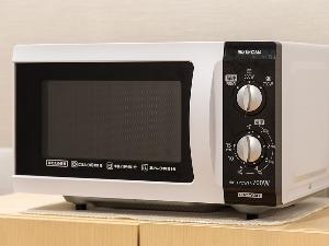【サービス】電子レンジ・8階自動販売機コーナーに無料でご利用いただける電子レンジをご用意しております。