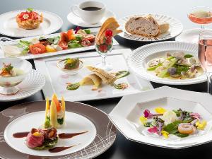【土佐爛漫フレンチ】料理長厳選！春の地場食材を堪能♪土佐あかうしや須崎産乙女鯛、四万十春野菜を味わう