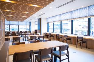 【Hatago】2Fレストラン営業時間 6：30～9：30 (最終入店 9：00) 席数85席