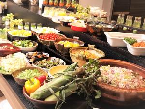 80種類の朝食ブッフェ