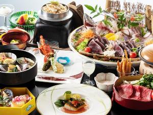 皿鉢料理と土佐風会席イメージ　※6月～8月の内容となります