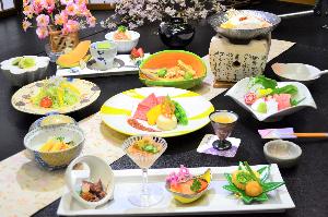 春の雅彩会席