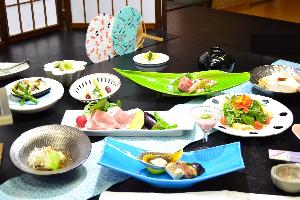 夏の雅彩会席
