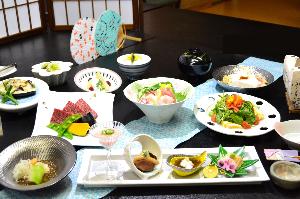 夏の華彩会席
