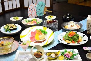 夏の雅彩会席