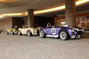 有名スポーツカーを軽自動車で再現した「ベビコブ」はAT車なので安心してドライブ出来ます。
