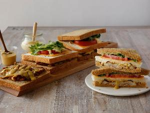 【朝食】2階レストラン 朝食会場…エキュート立川2階アンテンドゥ・営業時間…7:00〜21:00