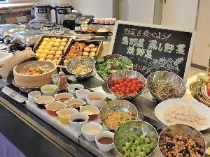 1日の始まりは、健康的なおいしい朝ごはんから。 ?女性に嬉しいデザートコーナーが充実。