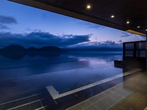 湖上の湯　露天風呂