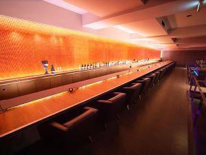 【BAR long good-bye】営業時間／20:00～24:00 （ラストオーダー／23:30）
