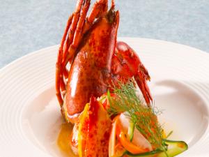 【西洋料理　レストランサンシャイン】オマール海老