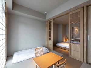 [ファミリースイート]追加でお布団をご用意し、最大4名様までご利用可能です。