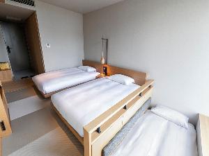 [高層階ツイン]エクストラベッドをご用意し、最大3名様までご利用可能です。