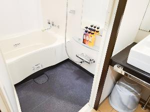 【浴室】全室に洗い場付きバスルームを設置しております。