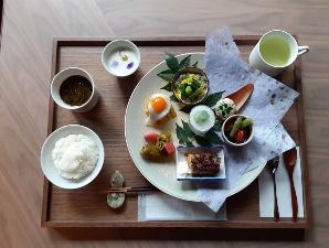 松也おばんざい朝食