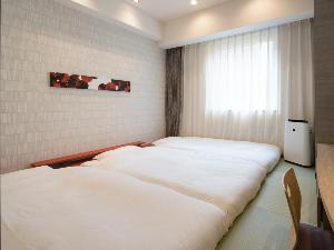 TATAMIツイン（３名）　‐禅デザイン‐