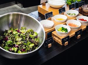 朝食はブッフェスタイルで提供しております。