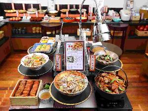 朝食バイキング