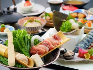 虹花会席　メイン：大分地鶏豊のしゃものあご出汁鍋（イメージ）