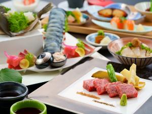 虹花会席　メイン：おおいた豊後牛鉄板焼き（イメージ）