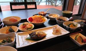 朝食