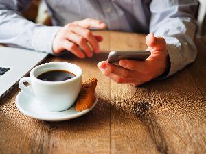 【全室無料Wi-FI】客室では最大速度10メガでご利用頂けます。※イメージ