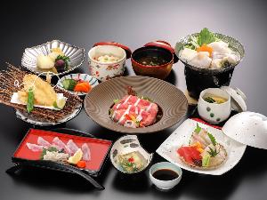 山口の【ふく】を手軽に、ミニ会席料理をお召し上がりください。