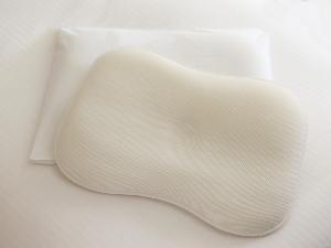 アパホテルオリジナル3Dメッシュまくら「Air Relax（エアーリラックス）」。