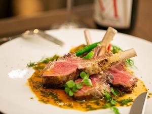 「アラ・モーダ」料理