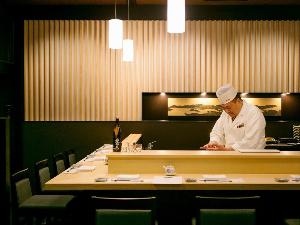 「風雅」内観