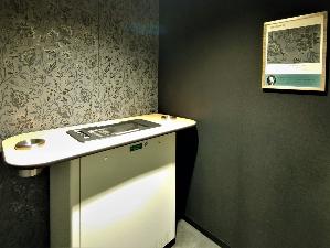 2F　喫煙ブース