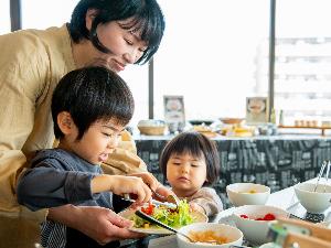 朝食風景