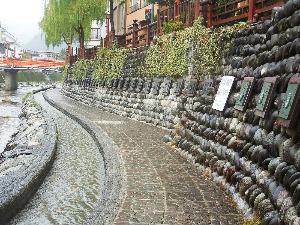 ふれあい手形遊歩道