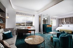 【ジュニアスイート平安京ビュー 1キングベッド】（約50平米／街側の眺望／全室禁煙）※画像は一例です