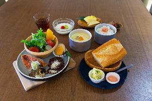 朝食　イメージ