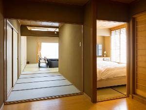 西館 6階二間客室(12.5畳＋6畳＜ツインベッド＞)