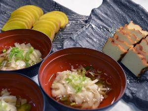 朝食ビュッフェでは郷土料理もご用意しております。