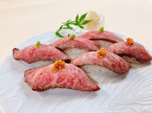 白老牛ローストビーフ握り