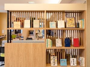 ×【ライブラリーカフェ】プロが選書した書籍をお楽しみいただけます
