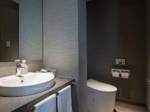 デラックスツインルームはバス・トイレがセパレートタイプ
