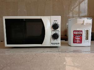 【電子レンジ】1階にあります。ご自由にお使いください。