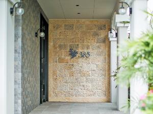 ◆HOTEL385 - Entrance