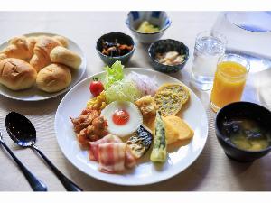 朝食　一例