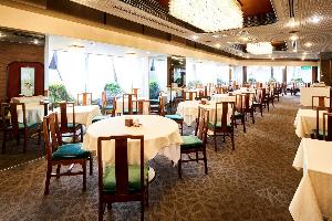 当館1階にございます中国料理『摩亜魯王洞』では、お手頃な価格で本格中国料理をお楽しみ頂けます。
