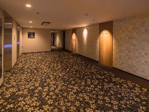 館内（エレベーターホール）