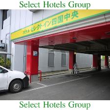 ホテル1階 駐車場